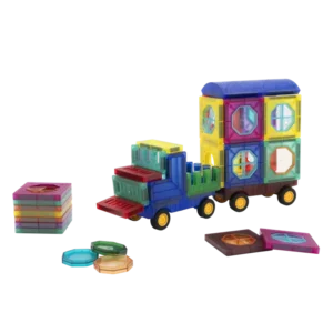 43 magnetic tiles, with windows and car parts